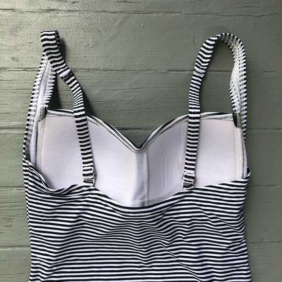 One Piece Swimsuit Size 6 Striped Ruched Black White Adjustable Retro Padded - Picture 8 of 11